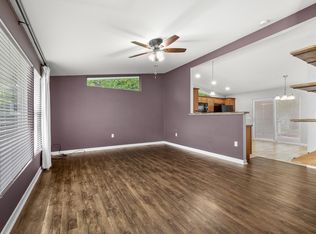 305 18th St NW, Minot, ND 58703