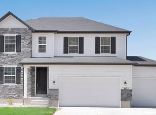 2080 E Dolan Dr, Lake Point, UT 84074