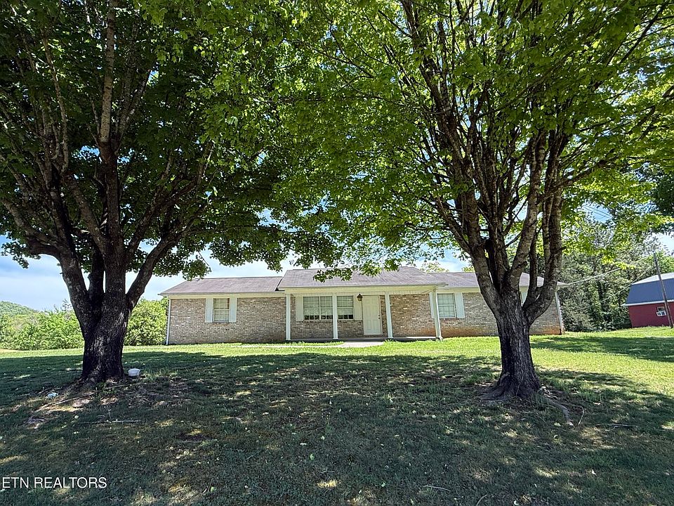 1st image of 3805 Hickory Valley Rd