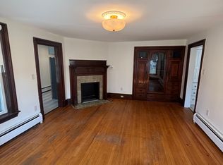 38 Cottage St #2, Rutland, VT 05701