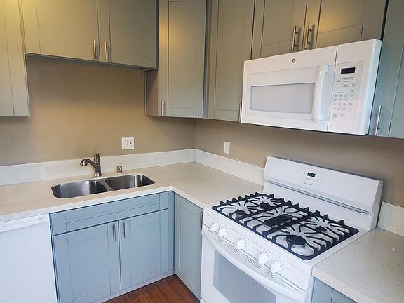 2nd image of 2176 Thomas Ave APT 4