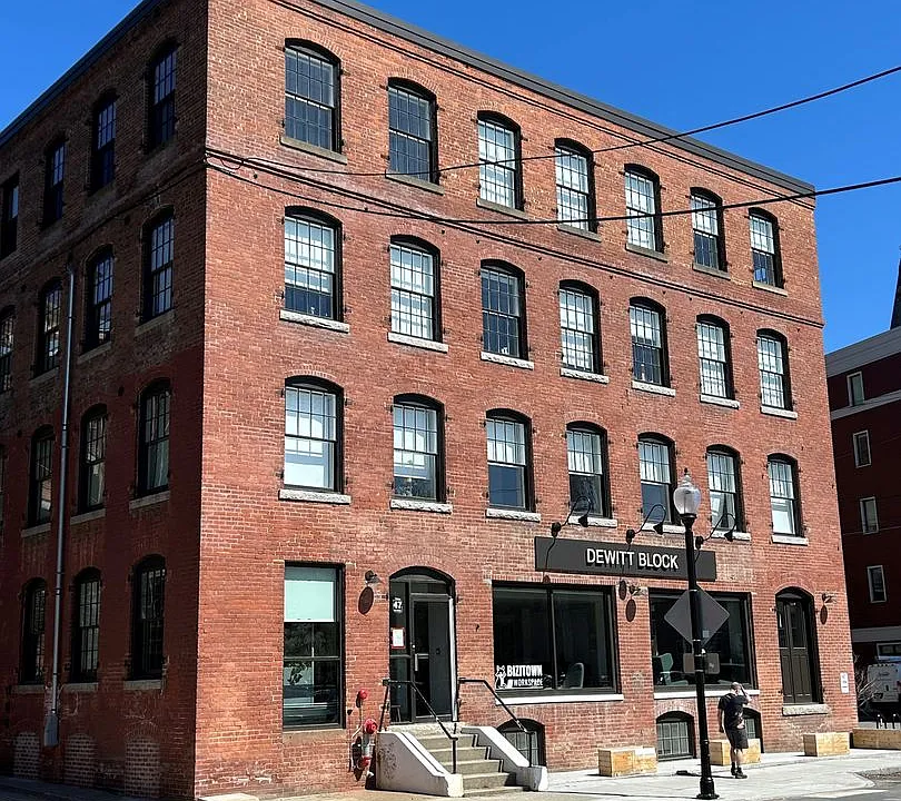 47 Flat St #405