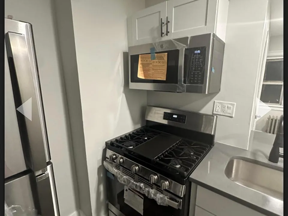 526 S 10th Ave #2