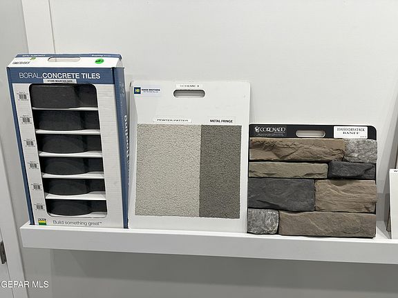 3rd image of 388 Nailseas Pl