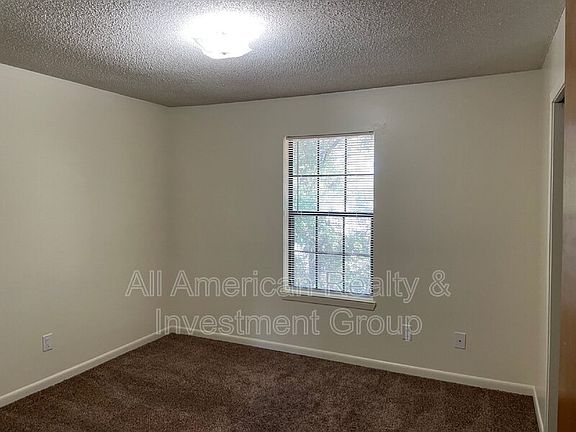 5th image of 112 Bayou View Dr Unit B