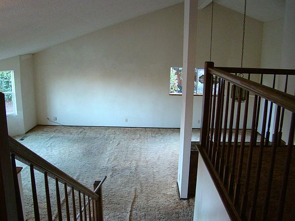 2nd image of 895 Alkire Ave