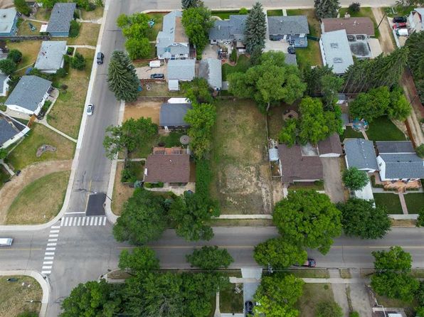 3512 43rd Ave, Red Deer, AB T4N 3B4