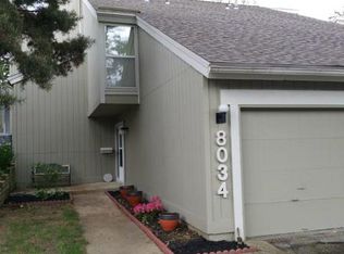 8034 Colony Ln, Lenexa, KS 66215