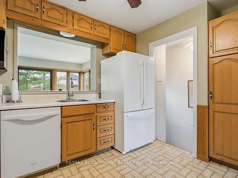 475 Kitty Murray Ln — Photo 12