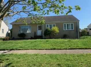 9211 Torrance Ave, Brooklyn, OH
