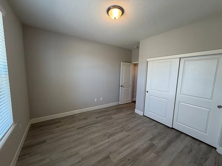 7285 Overture Dr — Photo 8
