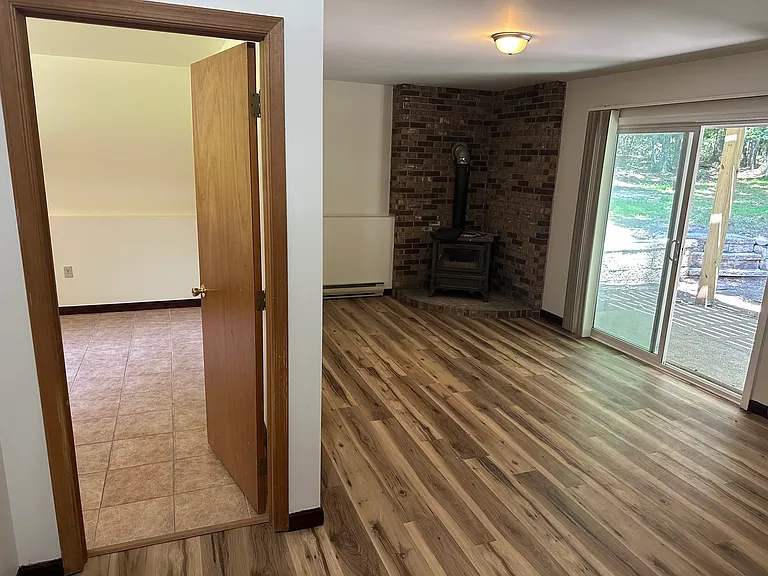 519 Sumac Ct — Photo 8