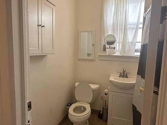 3rd image of 71 Lapidge St #71
