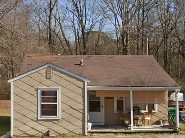 42 Monroe Ave, Jackson, TN 38301