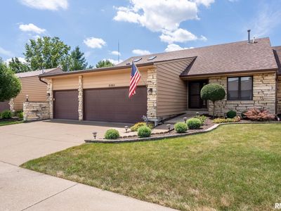 3351 E Ridge Dr, Bettendorf, IA, 52722