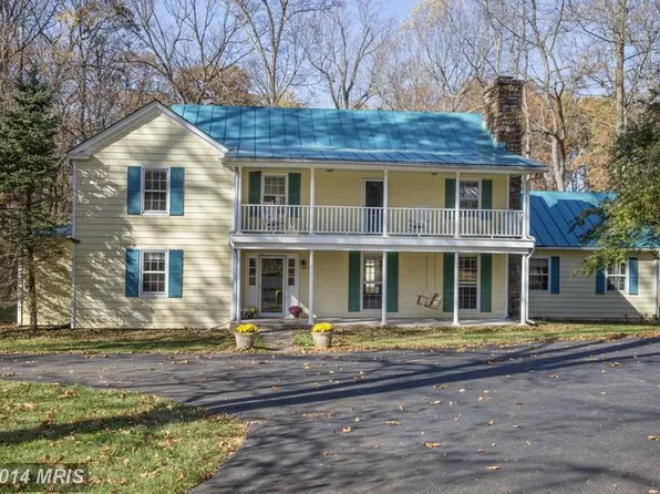 9132 Country View Dr, Warrenton, VA 20187