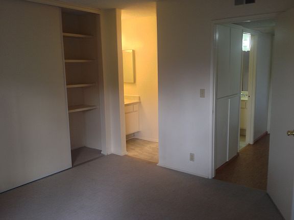5th image of 1781 Neil Armstrong St APT 204