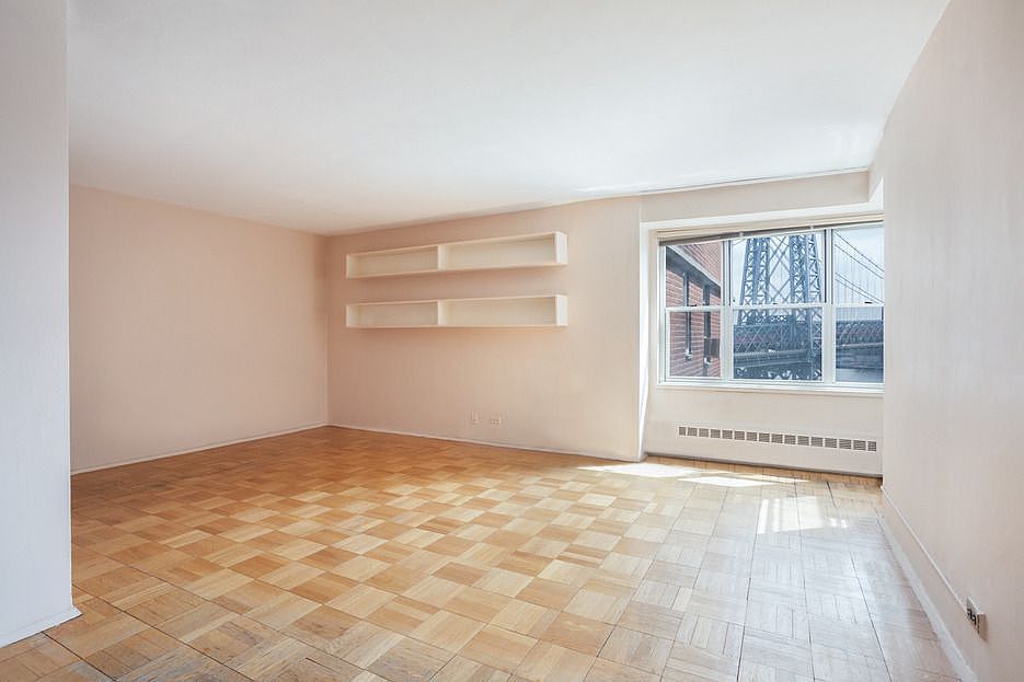 1st image of 570 Grand St #L1501