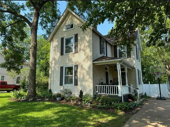 419 S Van Buren Ave, Saint Louis, MO 63122