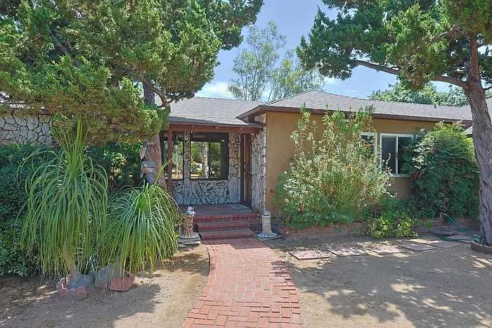 1919 Jalisco Rd — Photo 31