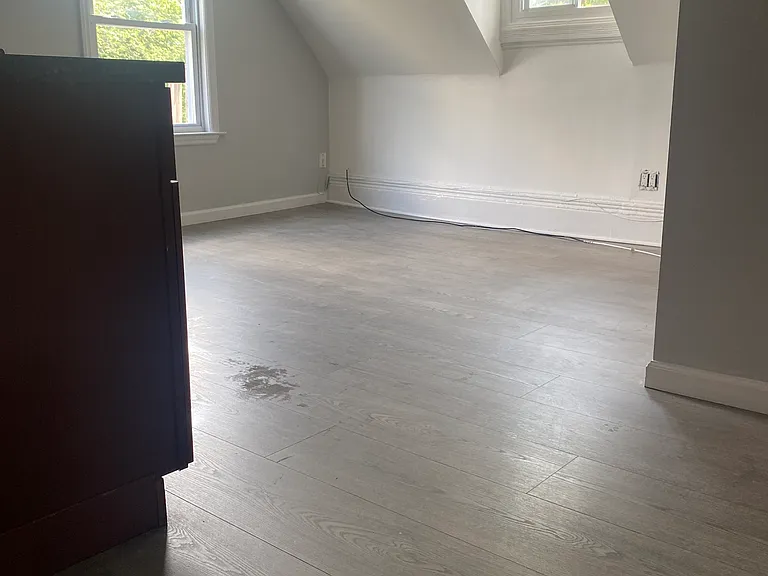 268 Lincoln St #3 — Photo 2