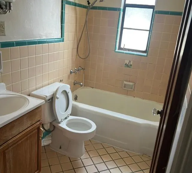 4538 Linden Ave #4 — Photo 4