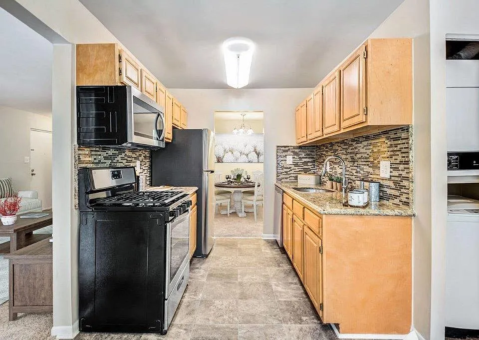 Montgomery Trace Apartment Homes