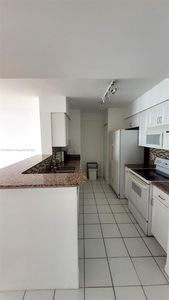 1155 Brickell Bay Dr APT 2805, Miami, FL, 33131