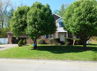 2237 Lamont St, Kingsport, TN 37664