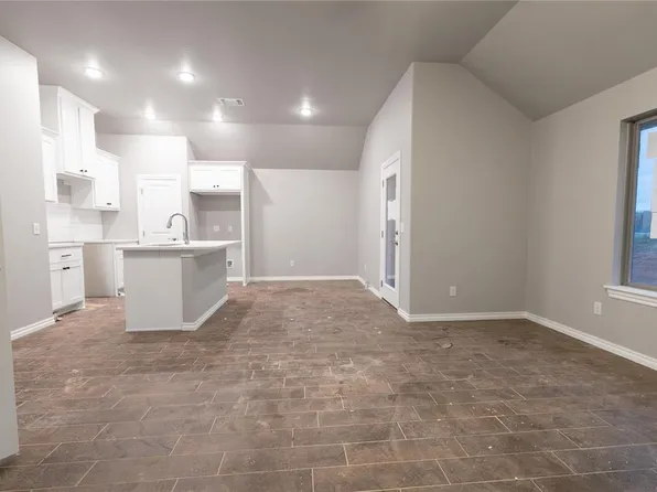 2212 NW 170th St, Edmond, OK 73012