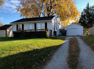 402 E 22nd St S, Newton, IA 50208