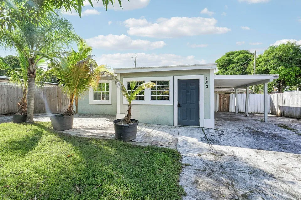 130 Plum Tree Dr