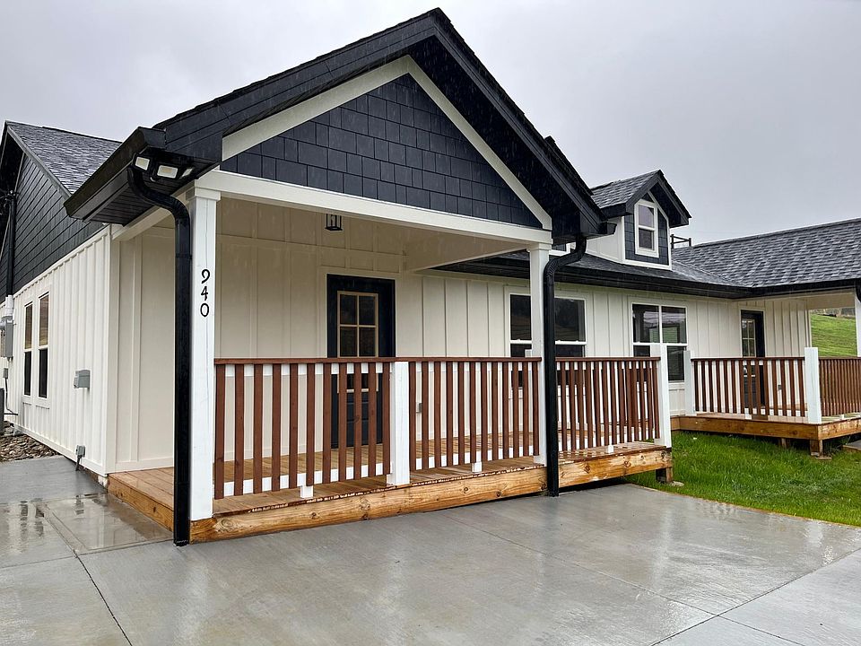 Front porch of duplex