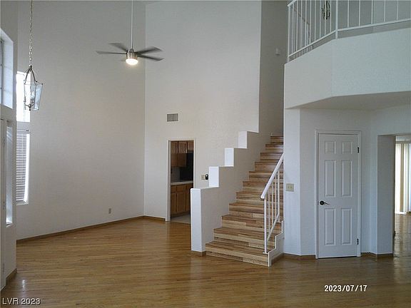 3rd image of 4701 English Ivy Ct #0