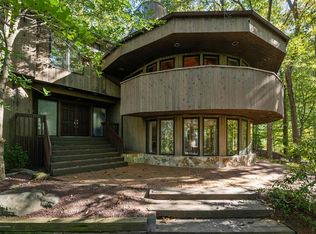 36 Stoney Brook Rd, Holmdel, NJ 07733