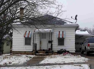 307 Scott St, Cambria, WI 53923