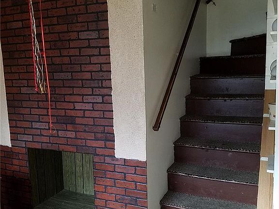 5th image of 2414 Orleans Ave