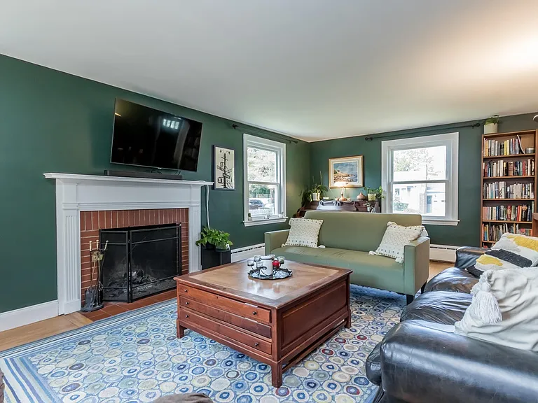 8 White Birch Ln — Photo 28