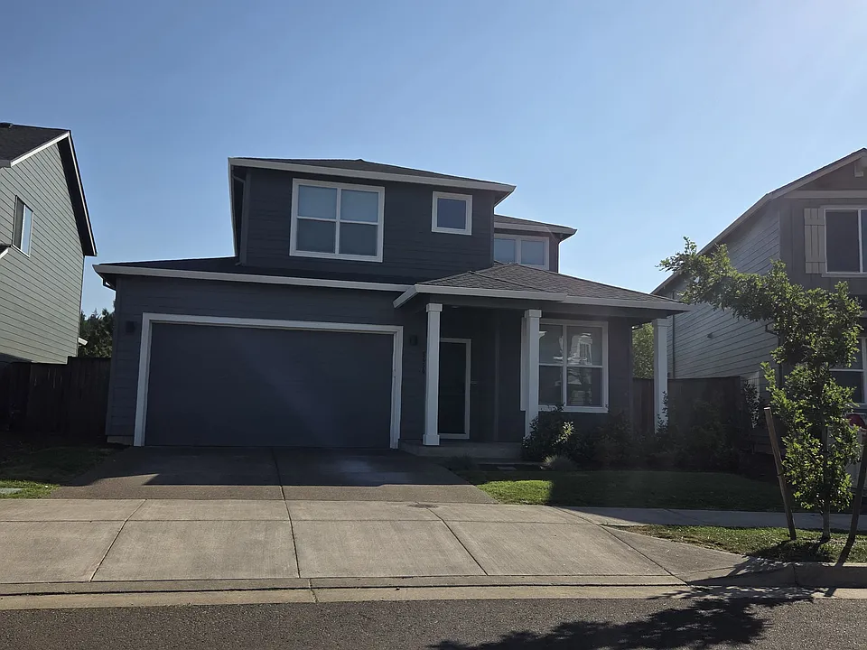 5450 NW Stardown Dr