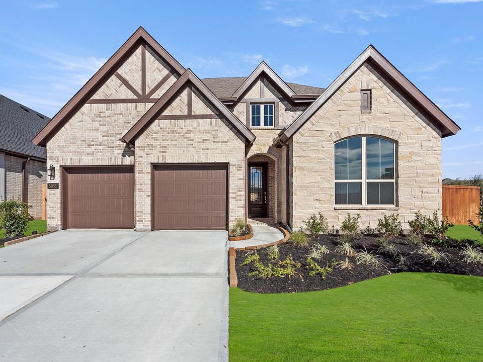 Beautiful stucco and stone exterior