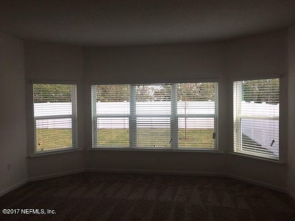 5th image of 2439 CLUB LAKE Drive
