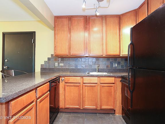 5th image of 5807 Oakwood Dr APT E