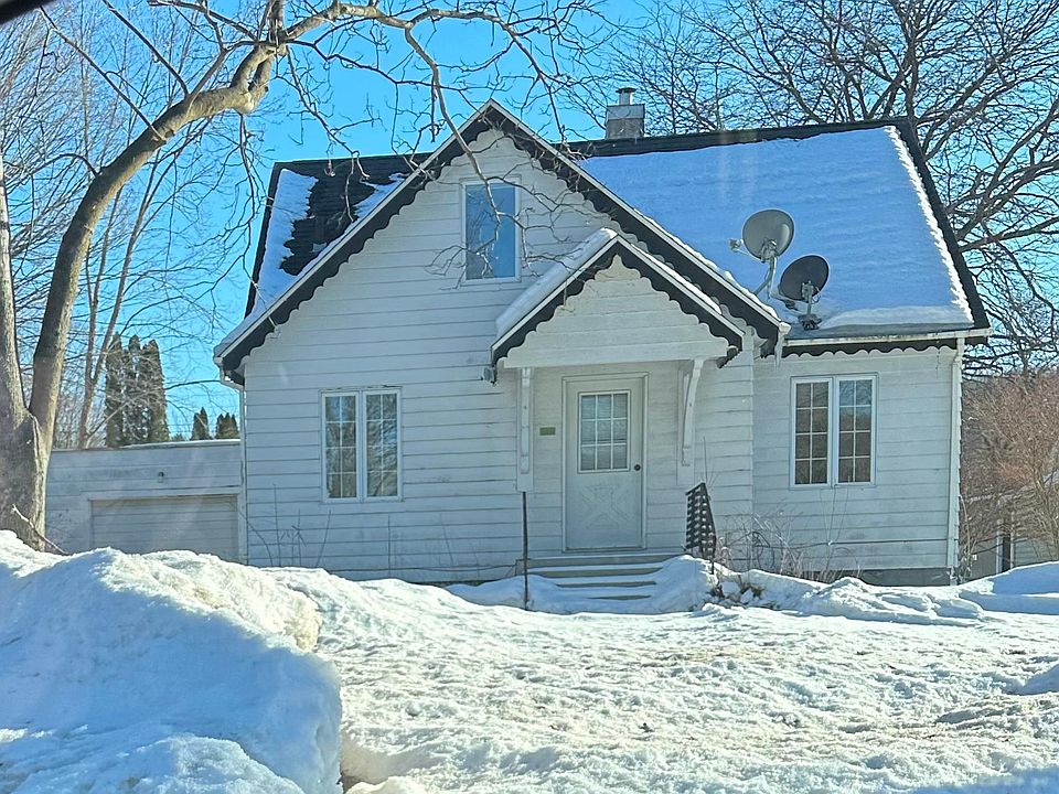 1st image of 127 W Winter Ave
