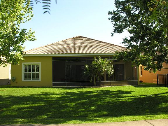 4th image of 516 Venetian Villa Dr