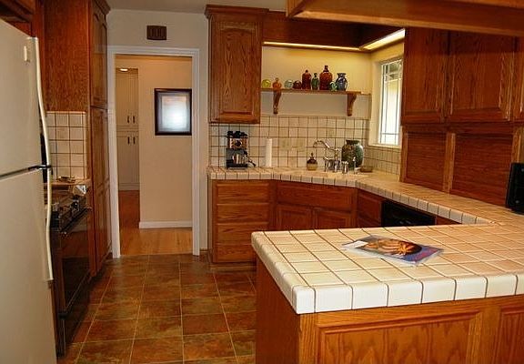5th image of 1402 Dentwood Dr
