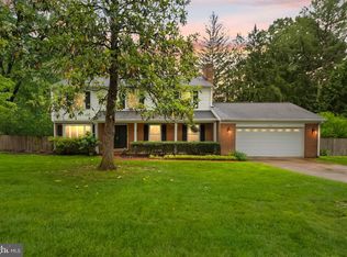 1516 Tuba Ct, Vienna, VA 22182