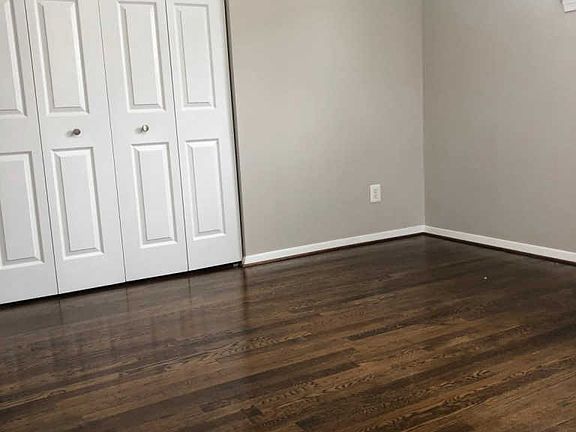 5th image of 11101 Lund Pl