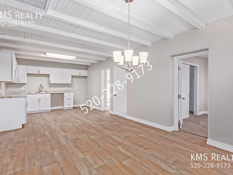 4213 S Lundy Ave — Photo 19