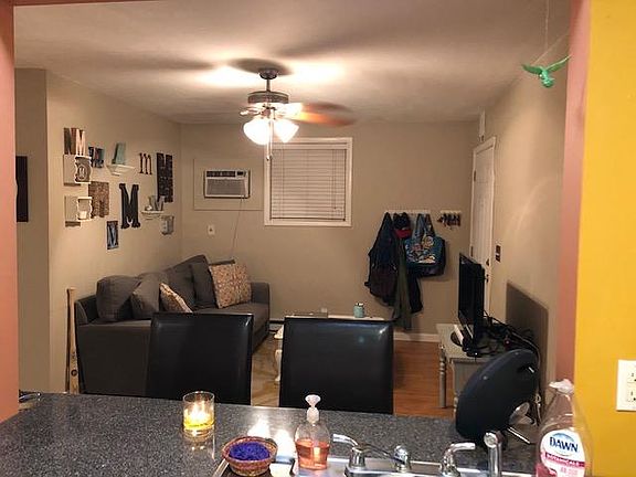 5th image of 2107 Early Ave #B