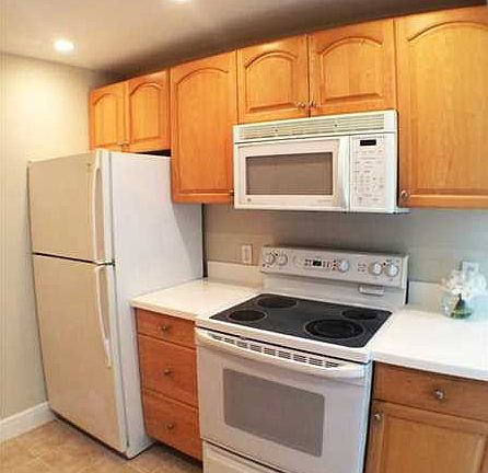 2nd image of 2404 Antigua Cir APT H4